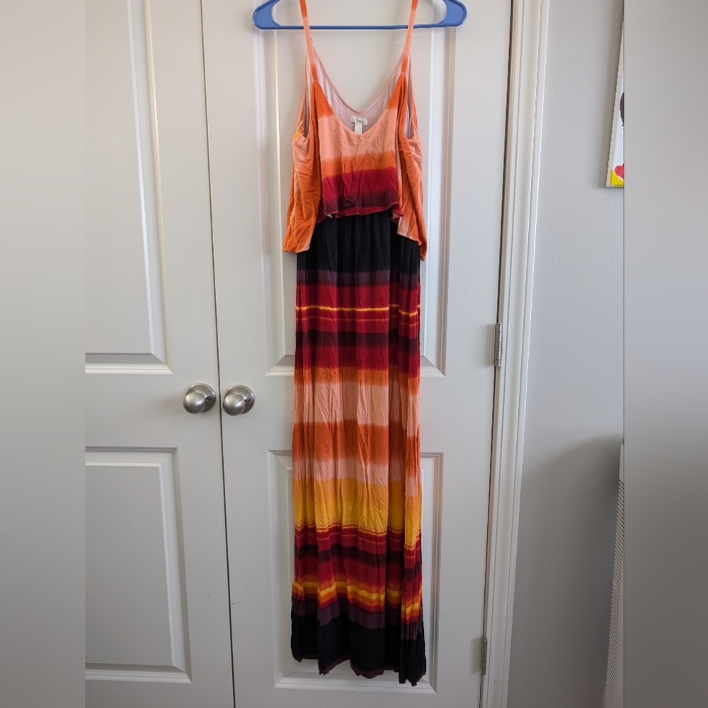 EUC- Soma Earthtone Sunset  Maxi Dress Size Large with  adjustable straps